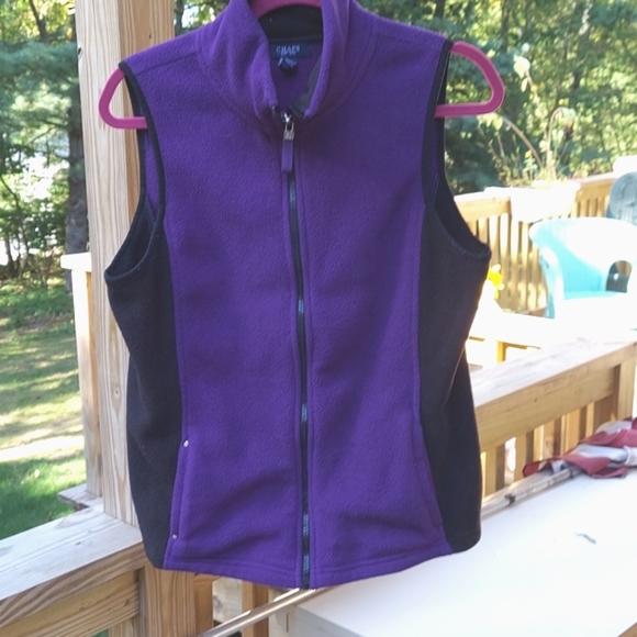Chaps Women's Purple Black Fleece Zip up Vest Sz L - Picture 1 of 6